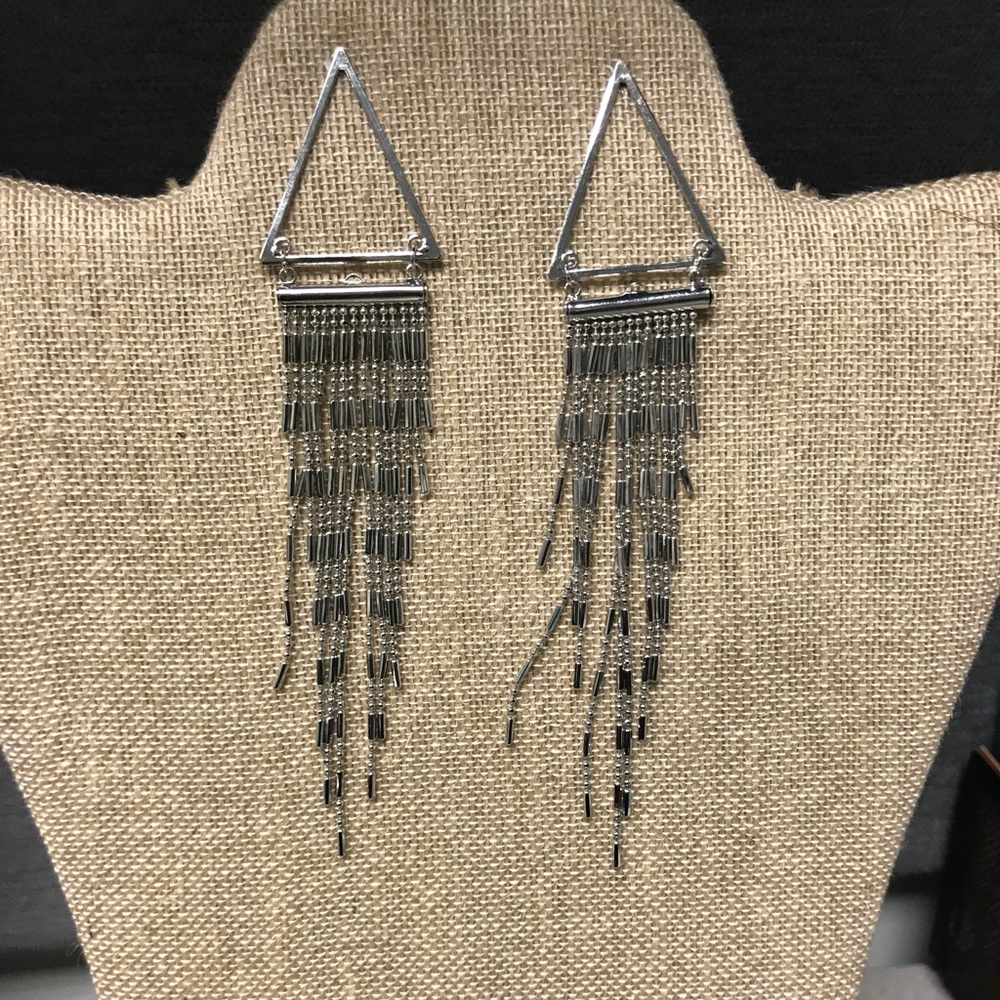 *SOLD*Silver strand earrings